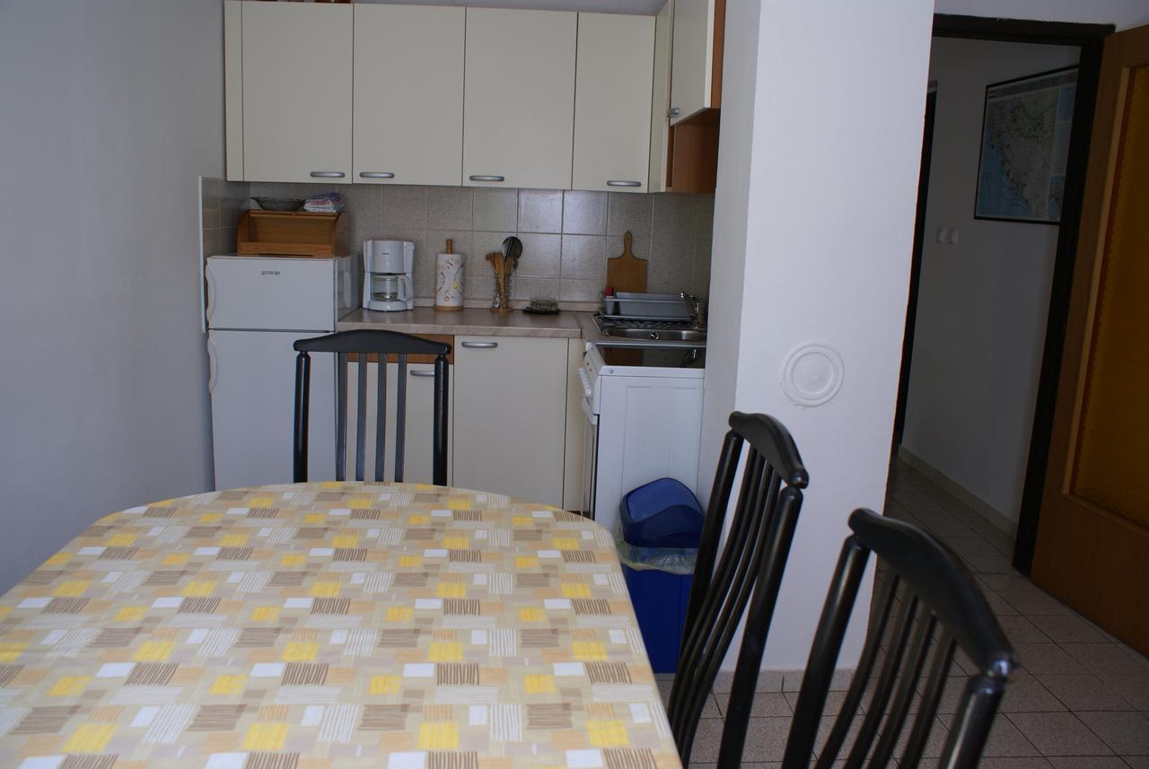 Apartment Ana M Đảo Krk Ngoại thất bức ảnh